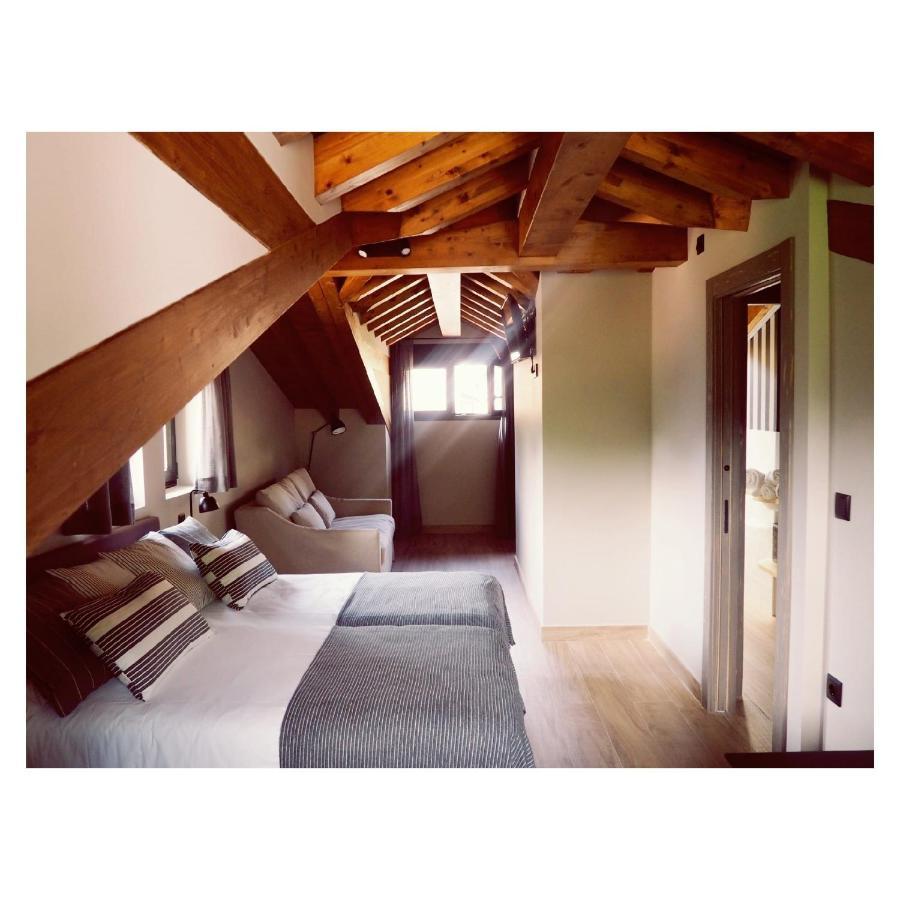 Apartamentos Las Agueeras Linares  Eksteriør bilde
